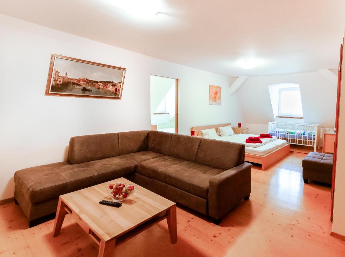 Hotel Bayernhof Greding Εξωτερικό φωτογραφία